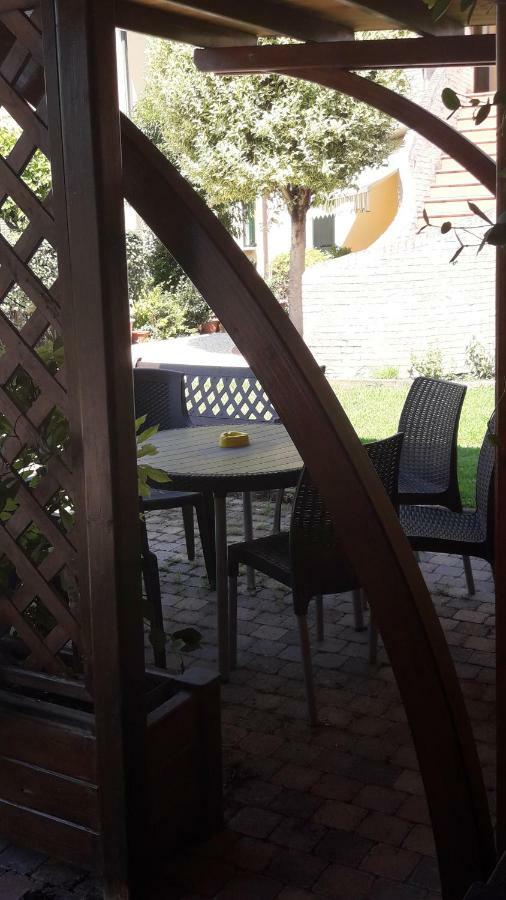B&B Giardino Di Ro Cazzago  Ngoại thất bức ảnh